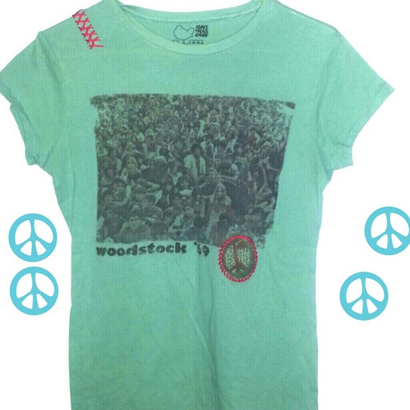 Woodstock tee!