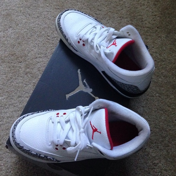 Air Jordan 3 Retro