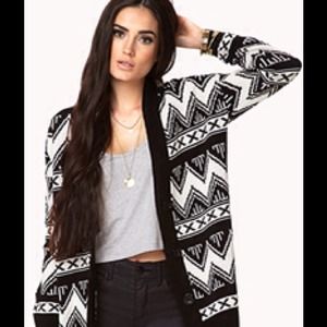 NEW Forever21 Black and White Sweater Cardigan