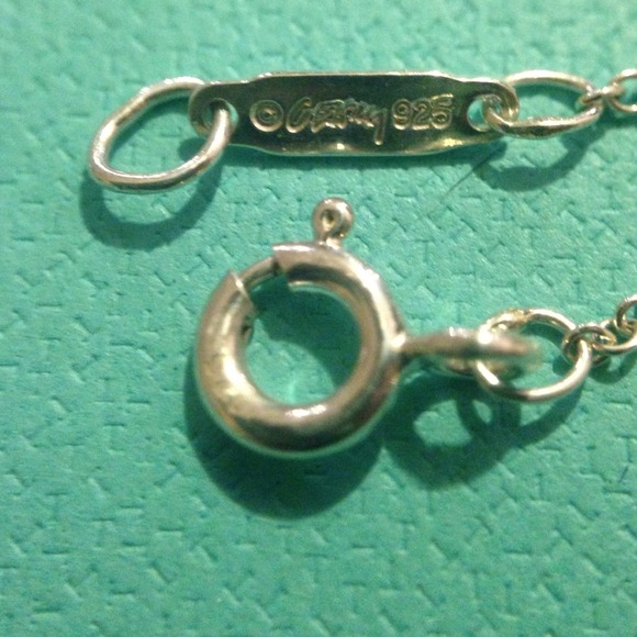 Authentic Tiffany & Co Gehry Leaves Pendant - Picture 2 of 4
