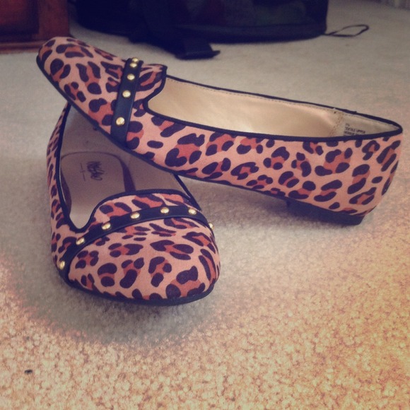 🚫sold!🚫Brand new cheetah flats