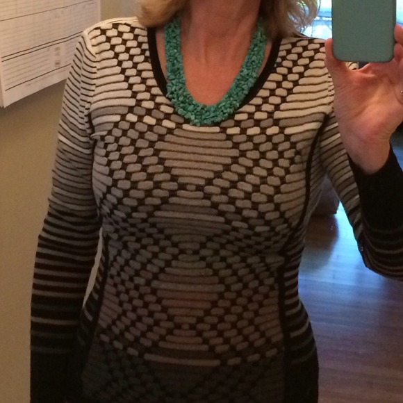 SOLD light weight brown black & ivory sweater