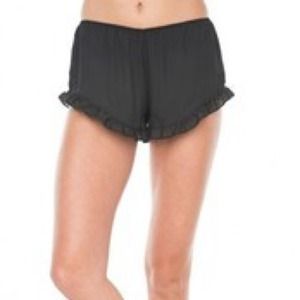 🎉HOST PICK🎉 Brandy Melville Black vodi shorts