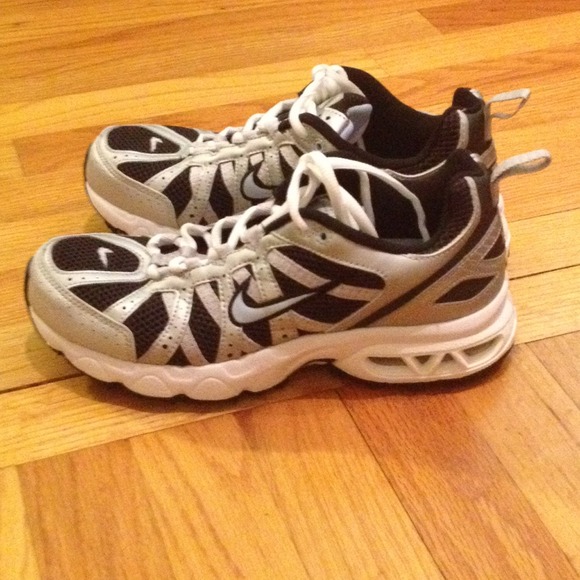 Running shoes