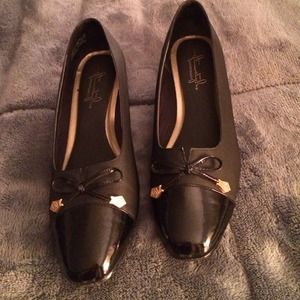 Lovely black dress shoes