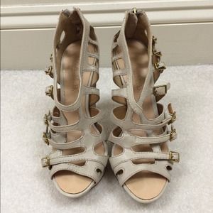 Price just lowered...L.A.M.B tan heels