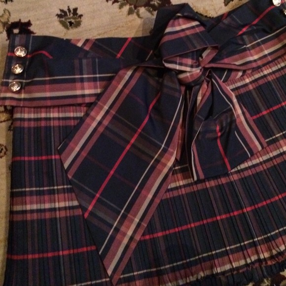 London Jean Mini Skirt - Picture 2 of 5