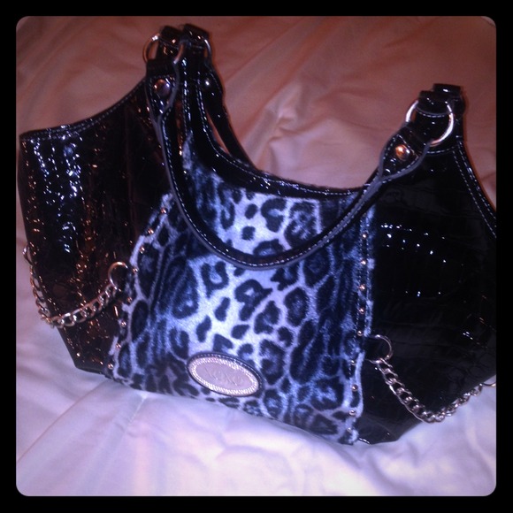*donated**Super cute purse