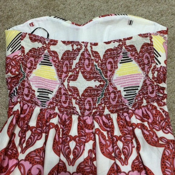 Colorful strapless dress - Picture 3 of 3