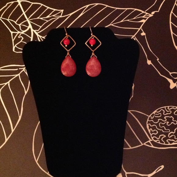 Pink & red coral earrings