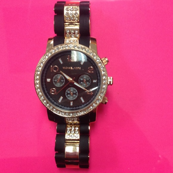 MK watch