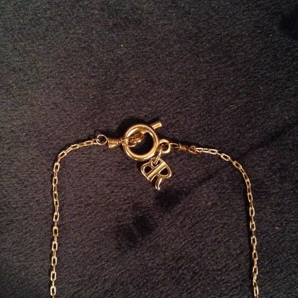 Banana republic Gold tone 5 charm necklace - Picture 2 of 3