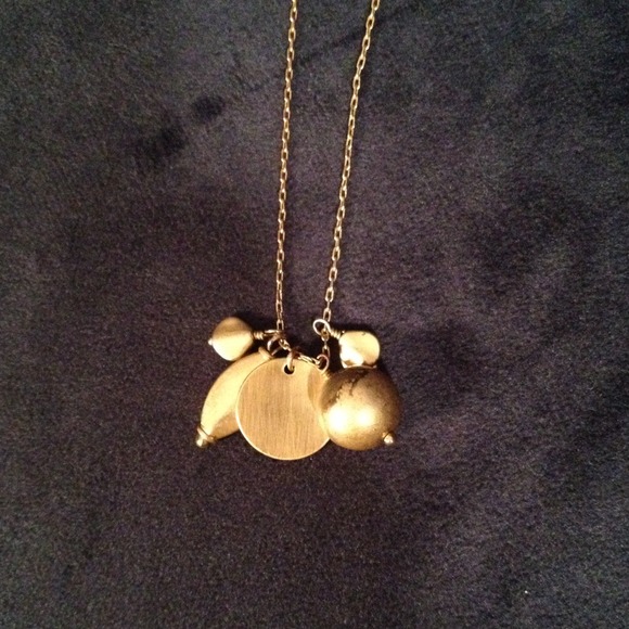 Banana republic Gold tone 5 charm necklace - Picture 3 of 3