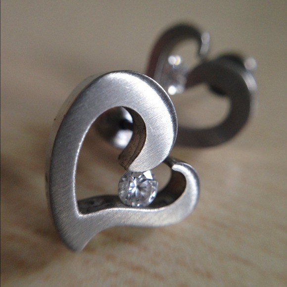 Stainless steel heart earrings