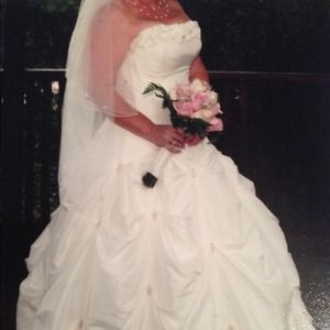 Alfred Angelo sz 10 lace up wedding dress