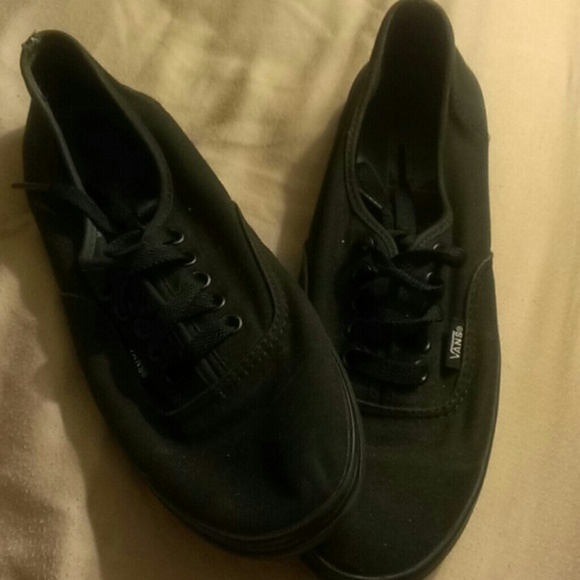Black vans
