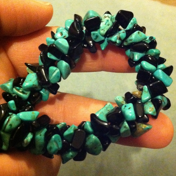 SOLD----CLOSET CLEAROUT Turquoise & Agate Necklace - Picture 3 of 4