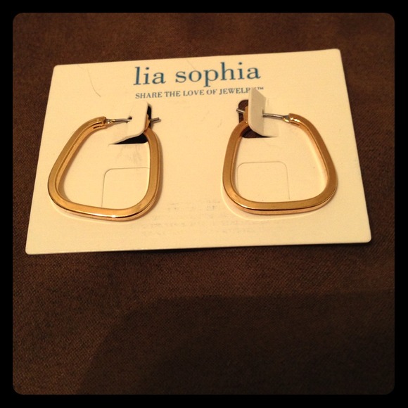 Square gold or silver Lia Sophia earrings - Picture 1 of 3
