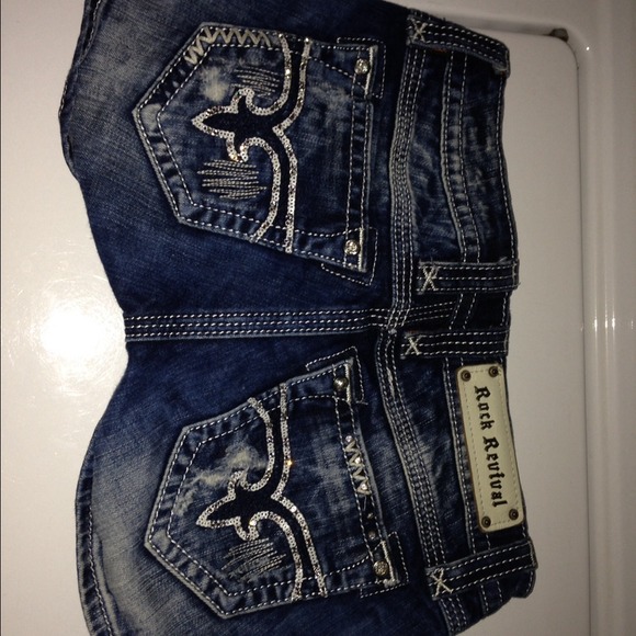 Rock Revival shorts, size 26. NEVER WORN!