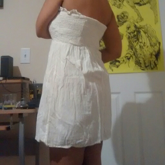 Dress - Picture 2 of 2