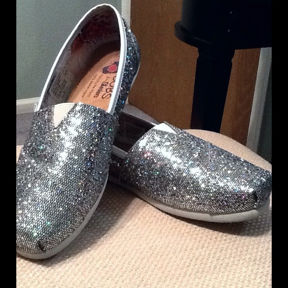 Silver💎Sparkly Bobs! Worn once!!!