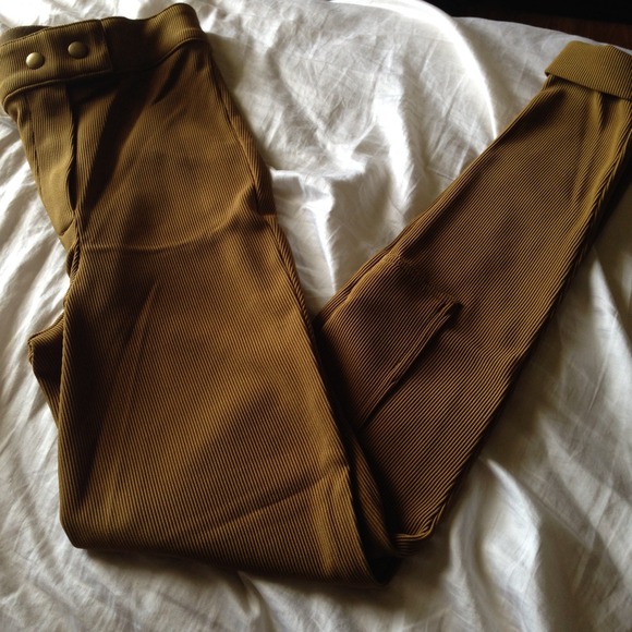 **SOLD. **AA BUNDLE!! - Picture 2 of 4