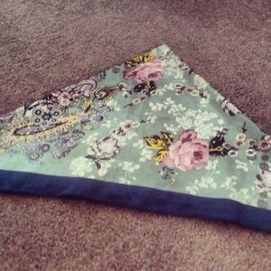 Silk wrap ( or scarf )