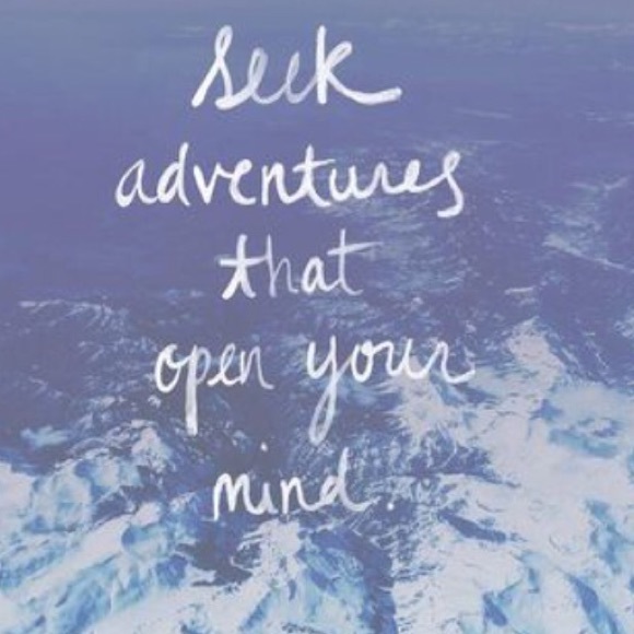 Love This! Curvy Girls Flaunt It! YOLO! - Picture 4 of 8