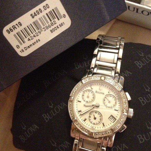 Reduced!! Bulova 16 diamonds watch