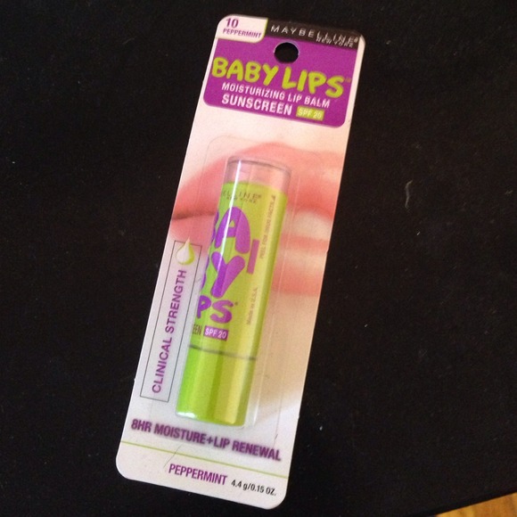 Baby lips moisturizing lip balm Peppermint