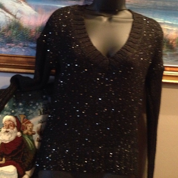 MUDD Sweaters - 🎉🎉JUST REDUCED 🎉🎉MUDD ladies new Sweater