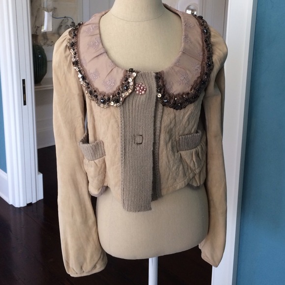 Hanii Y cropped jacket. - Picture 1 of 4