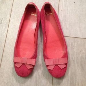 Delman pink now flats!