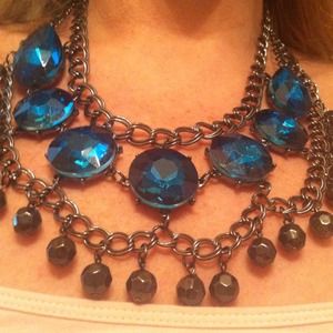 Statement necklace