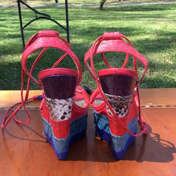 "FUNKADELIC" Faux Snakeskin sandal by Wildpair! - Picture 4 of 4