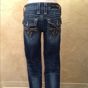 Rock Revival straight leg jeans