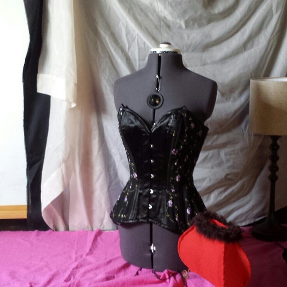 Isabella Posttimere Corset handcrafted worn once.