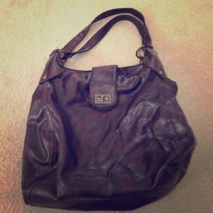 Brown slouchy shoulder bag