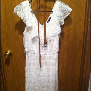 SOLD on Vinted!! Lace dress