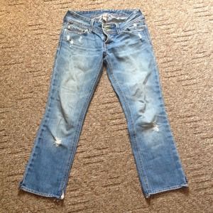 Kids abercrombie capris jeans.