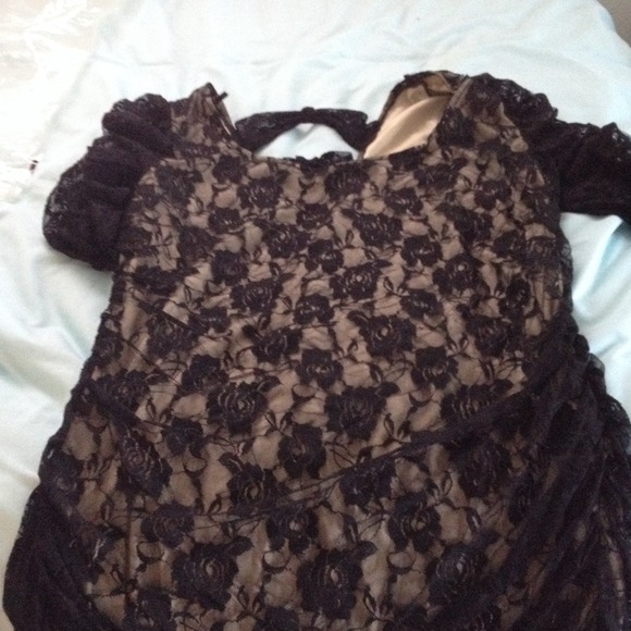 Tan and lace bodycon Torrid dress plus size