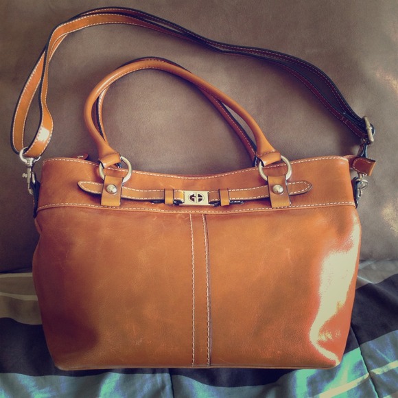 Brown/Caramel Giani Bernini purse - Picture 1 of 4