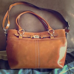 Brown/Caramel Giani Bernini purse
