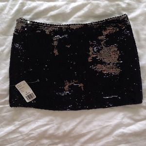Sequins mini skirt