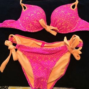 VICTORIAS SECRET BIKINI