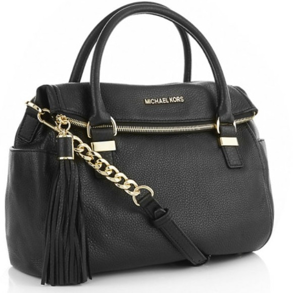 Michael Kors Handbags - Michael Kors Weston