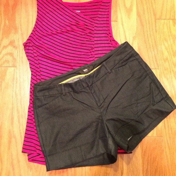🎯SOLD🎯Dark Denim Shorts