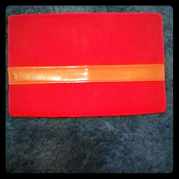 Versatile H&M Clutch