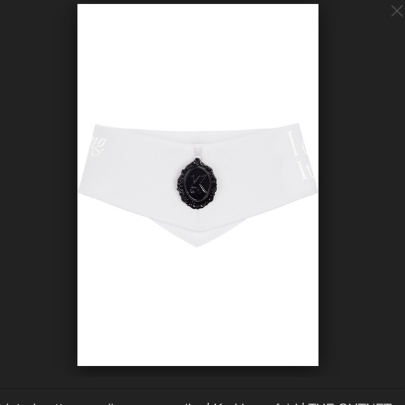 Karl Lagerfeld Printed Cameo Collar