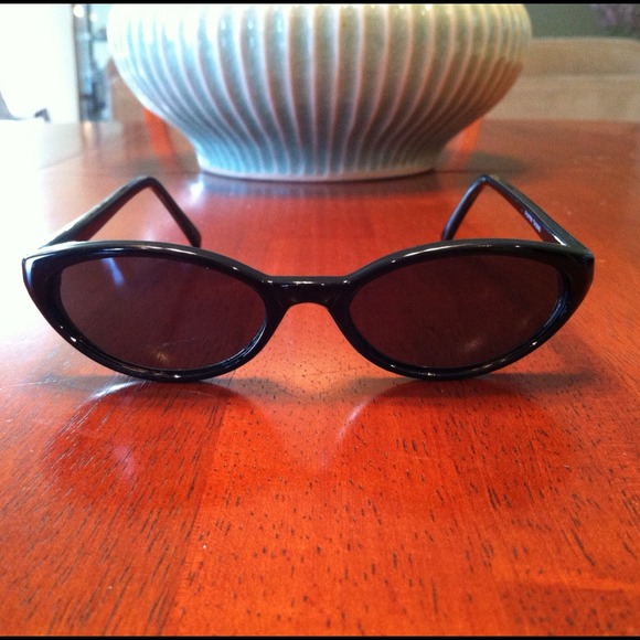 Sunglasses - Picture 2 of 3